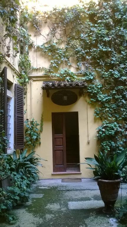 Ferienwohnung The Frog'S Hideaway Bologna Exterior foto